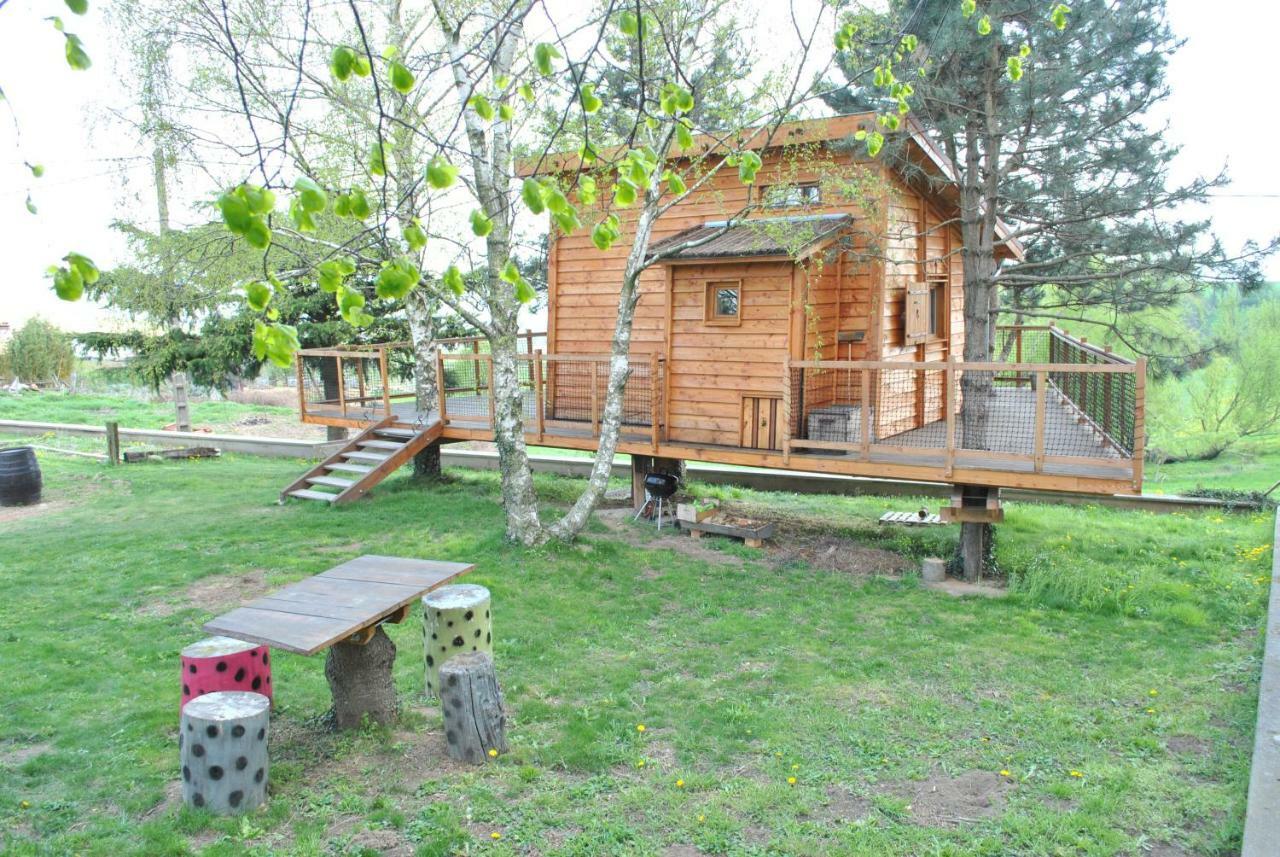 L'Etournelle - Cabane Perchee Chaussan ภายนอก รูปภาพ